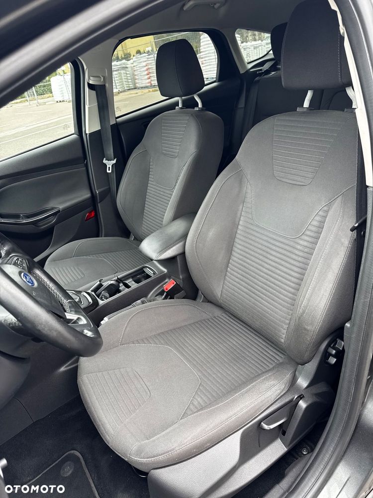 Ford Focus 1.6 TDCi Titanium - 10