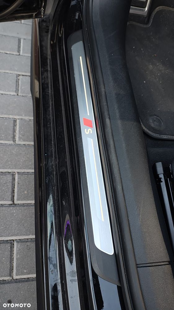 Audi A6 Avant 40 TDI quattro S tronic sport - 27
