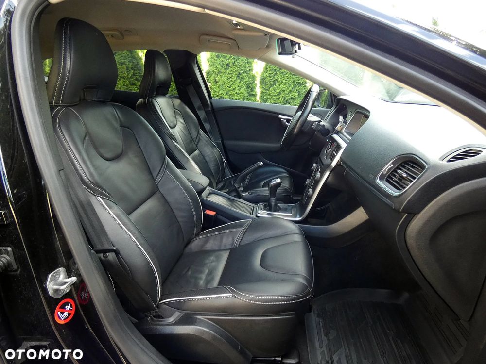 Volvo V40 Cross Country D2 Drive-E Summum - 21