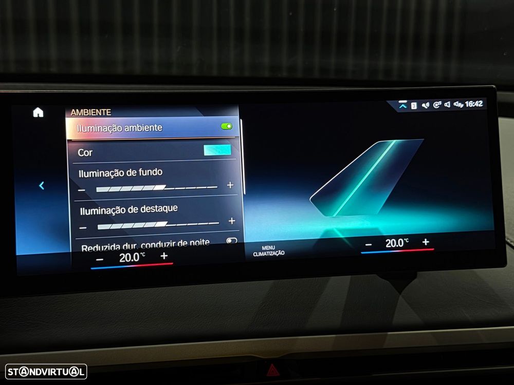 BMW iX xDrive 40 - 28