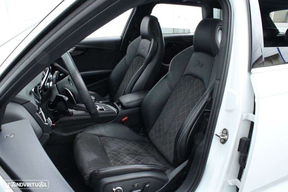 Audi RS4 Avant 2.9 TSI quattro Tiptronic - 44