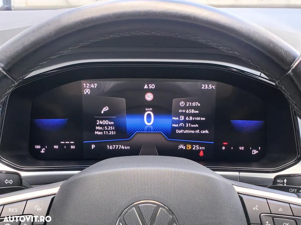 Volkswagen T-Roc 2.0 TDI SCR DSG Life - 25