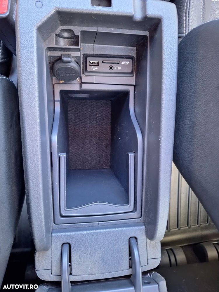 Renault Koleos dCi 150 FAP 4x4 Night and Day - 11