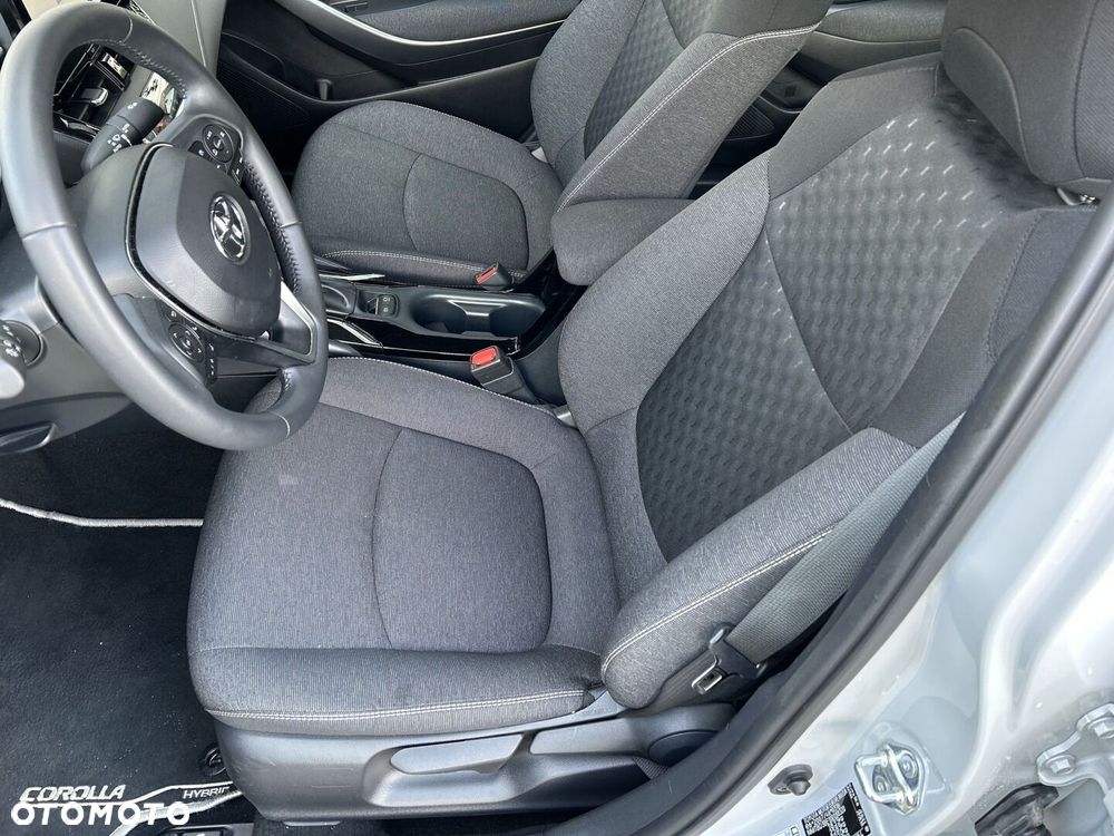 Toyota Corolla 1.8 Hybrid Comfort - 16