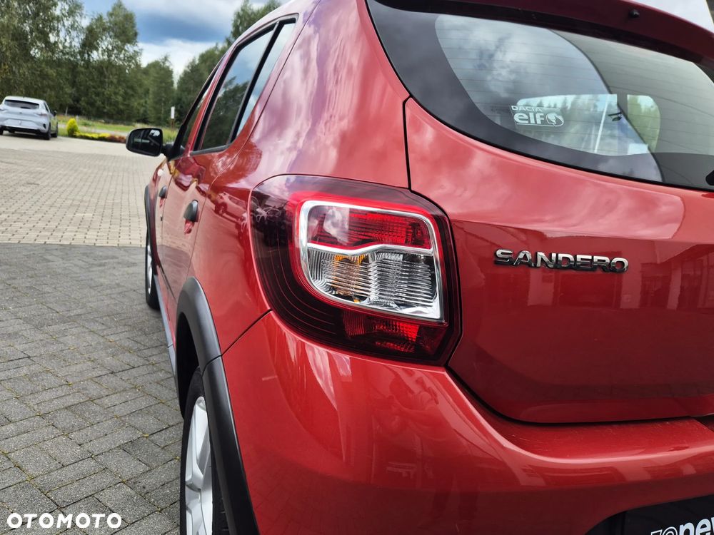 Dacia Sandero 0.9 TCe Laureate - 11
