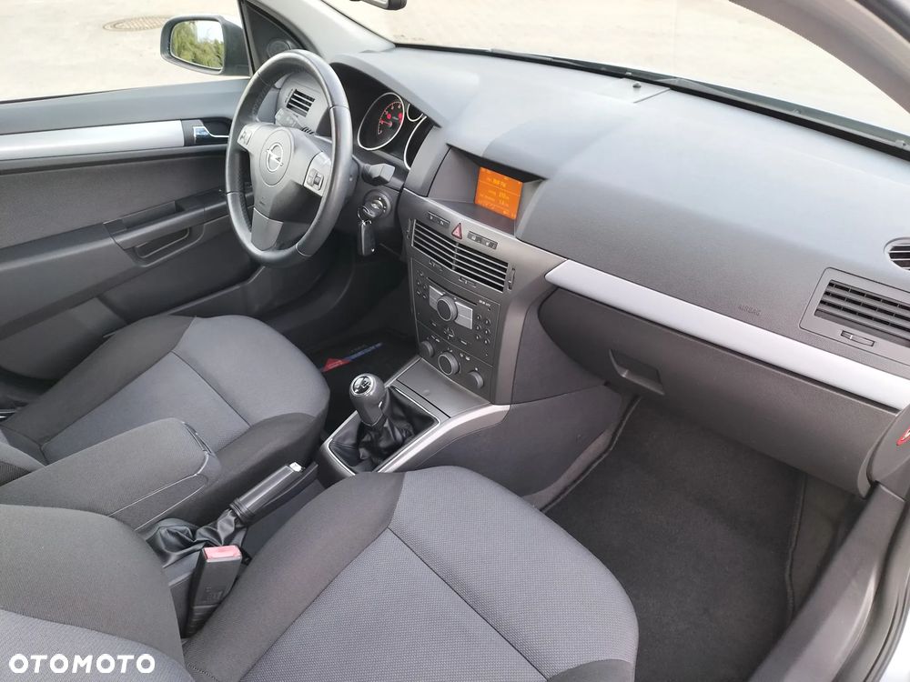 Opel Astra 1.6 Catch me - 7