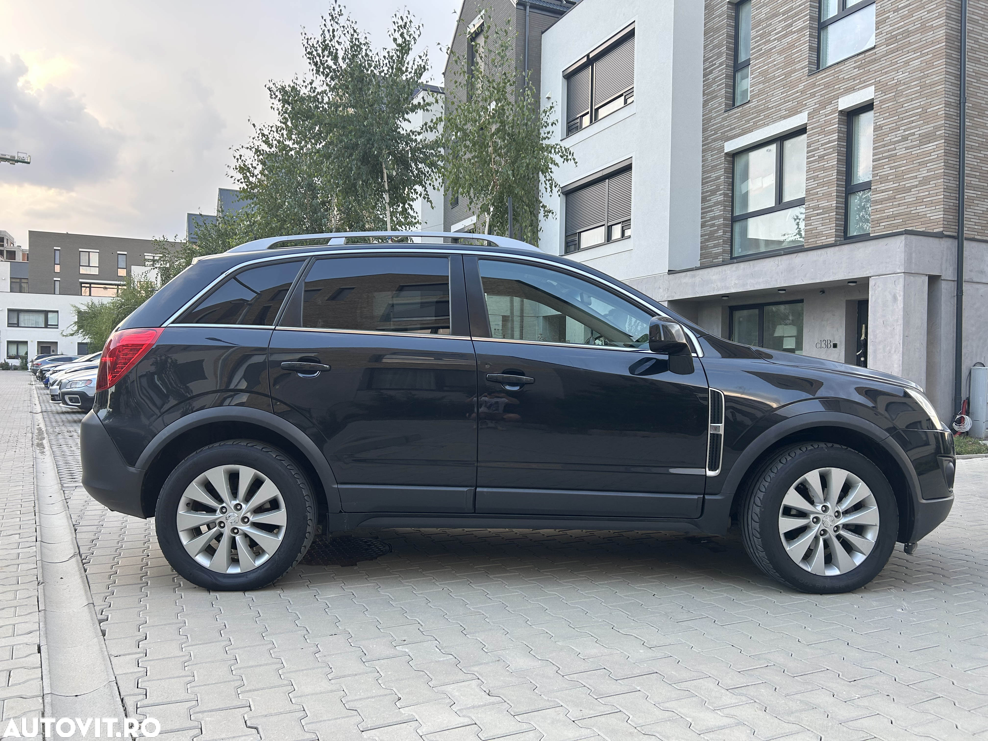 Opel Antara 2.2 ECOTEC AWD Cosmo Aut. - 2