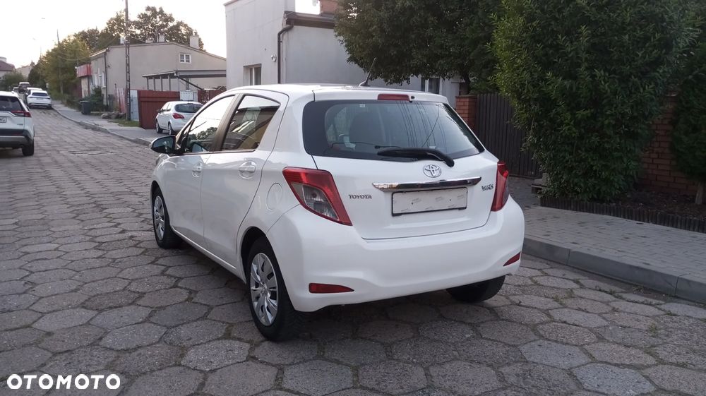 Toyota Yaris 1.33 VVT-i Multidrive S Executive - 4