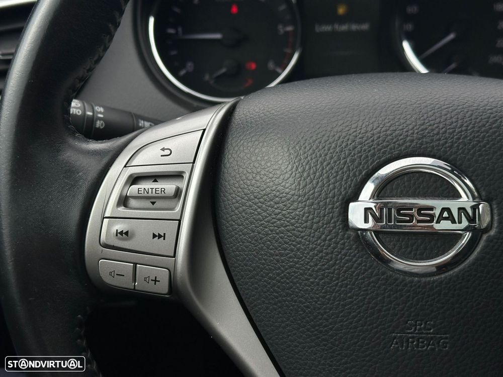 Nissan Qashqai 1.5 dCi ECO Acenta+N.Connect - 19