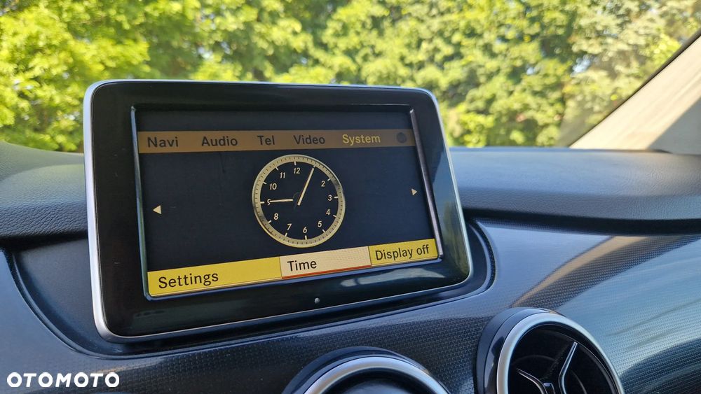 Mercedes-Benz Klasa B 180 (BlueEFFICIENCY) - 20