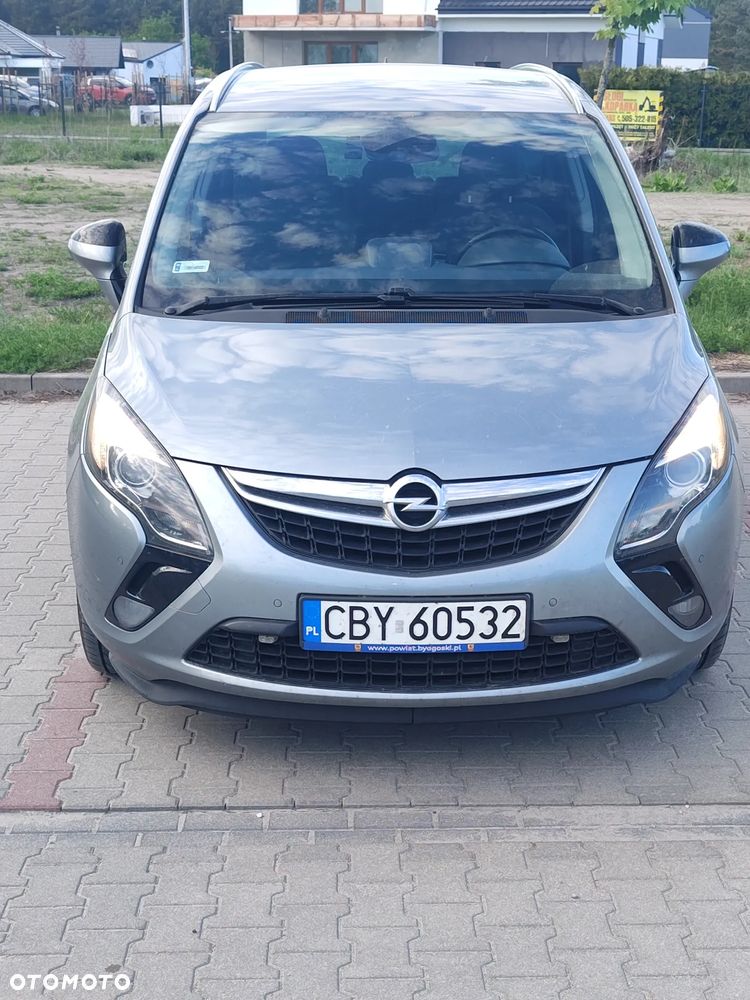 Opel Zafira - 1