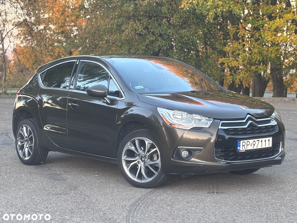 Citroën DS4 e-HDi 110 EGS6 SoChic - 2