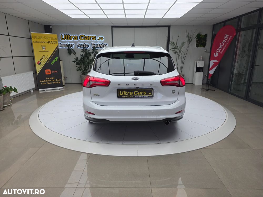 Ford Focus 2.0 EcoBlue Start-Stopp-System Aut. ACTIVE - 4