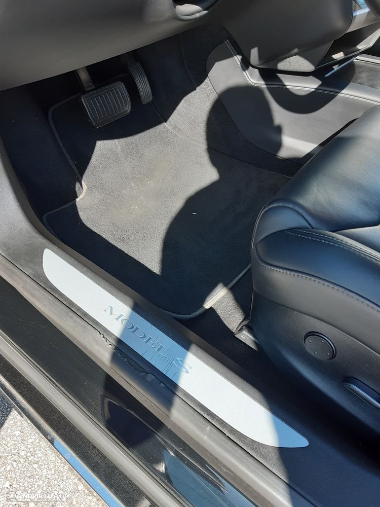 Tesla Model S 100D - 7
