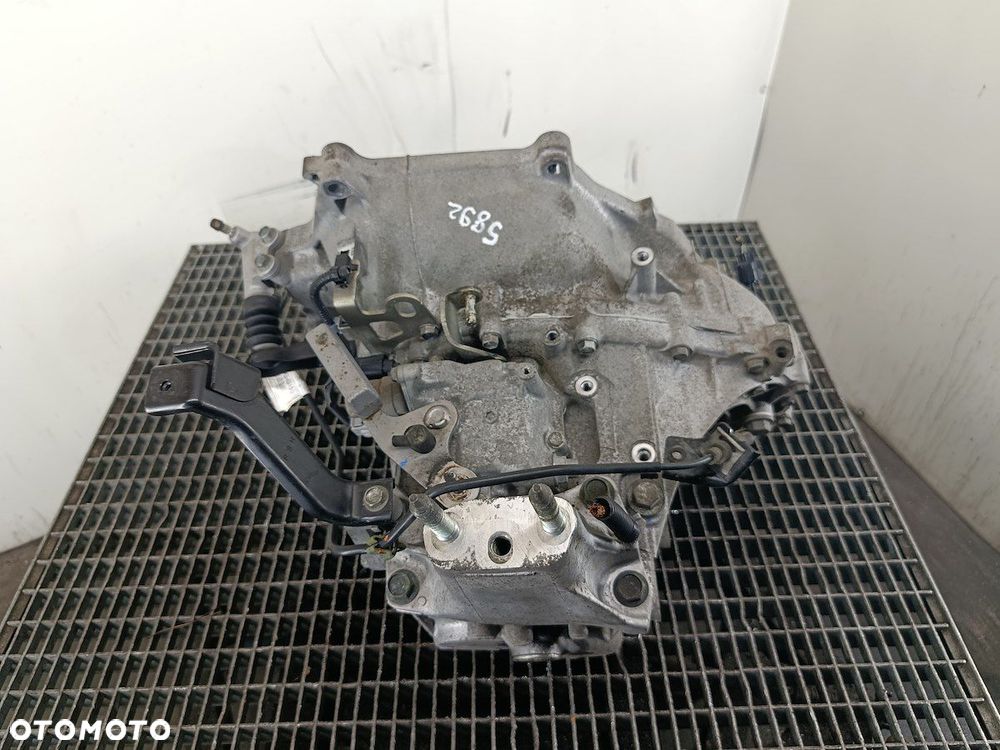 SKRZYNIA BIEGÓW MANUALNA 6 HONDA CIVIC VIII SPLM 1.4 8V - 3