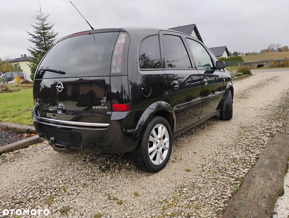 Opel Meriva 1.6 16V Cosmo - 4