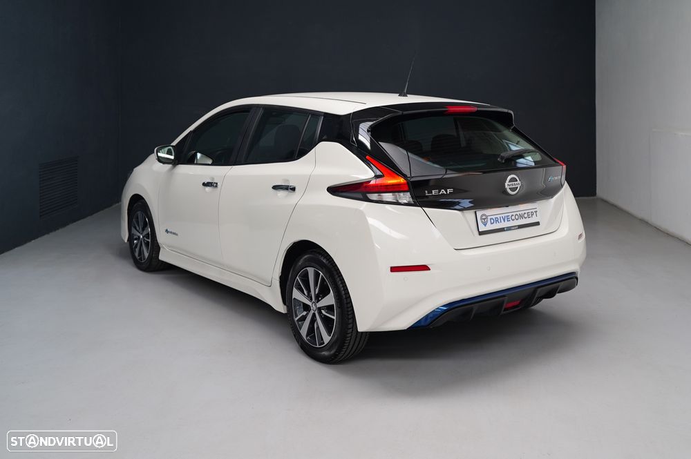 Nissan Leaf N-Connecta - 15