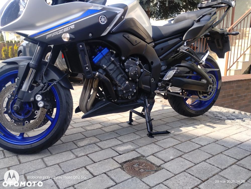 Yamaha FZ8 - 8
