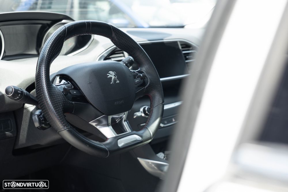 Peugeot 308 1.6 BlueHDi GT Line - 12