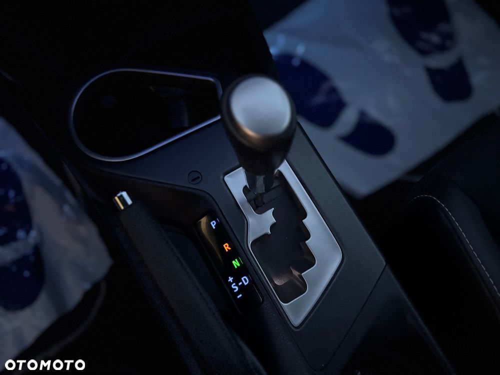 Toyota RAV4 Hybrid Style 4x4 - 19