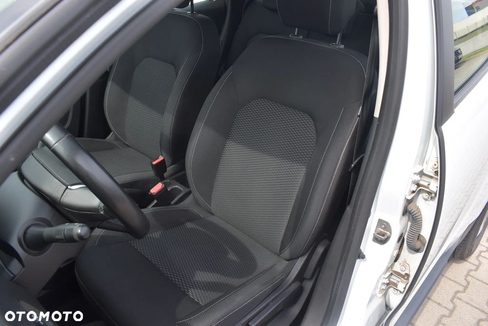 Dacia Duster 1.0 TCe Comfort - 13