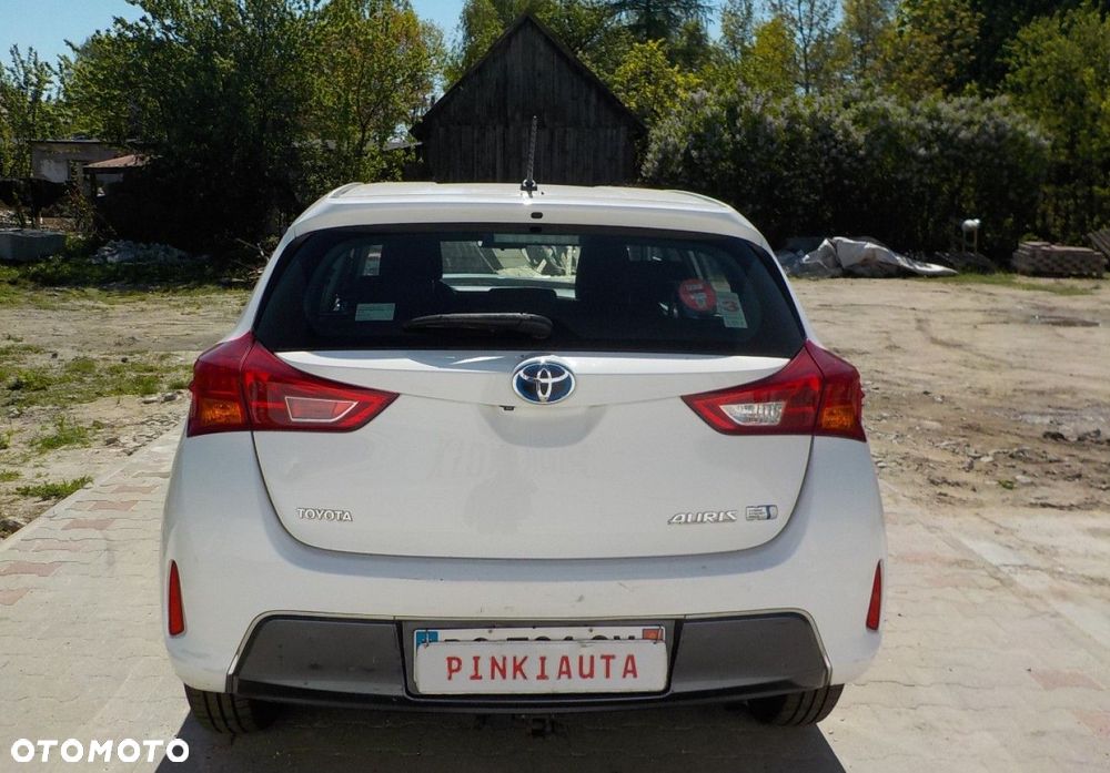 Toyota Auris - 11