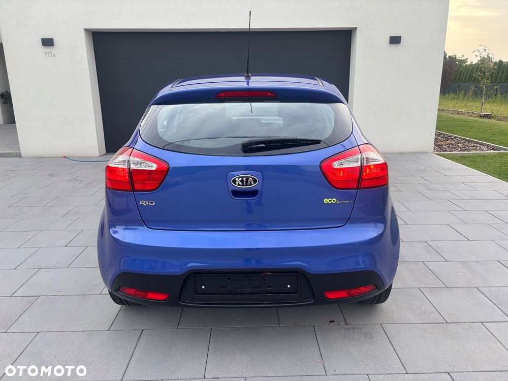 Kia Rio 1.2 Attract - 16