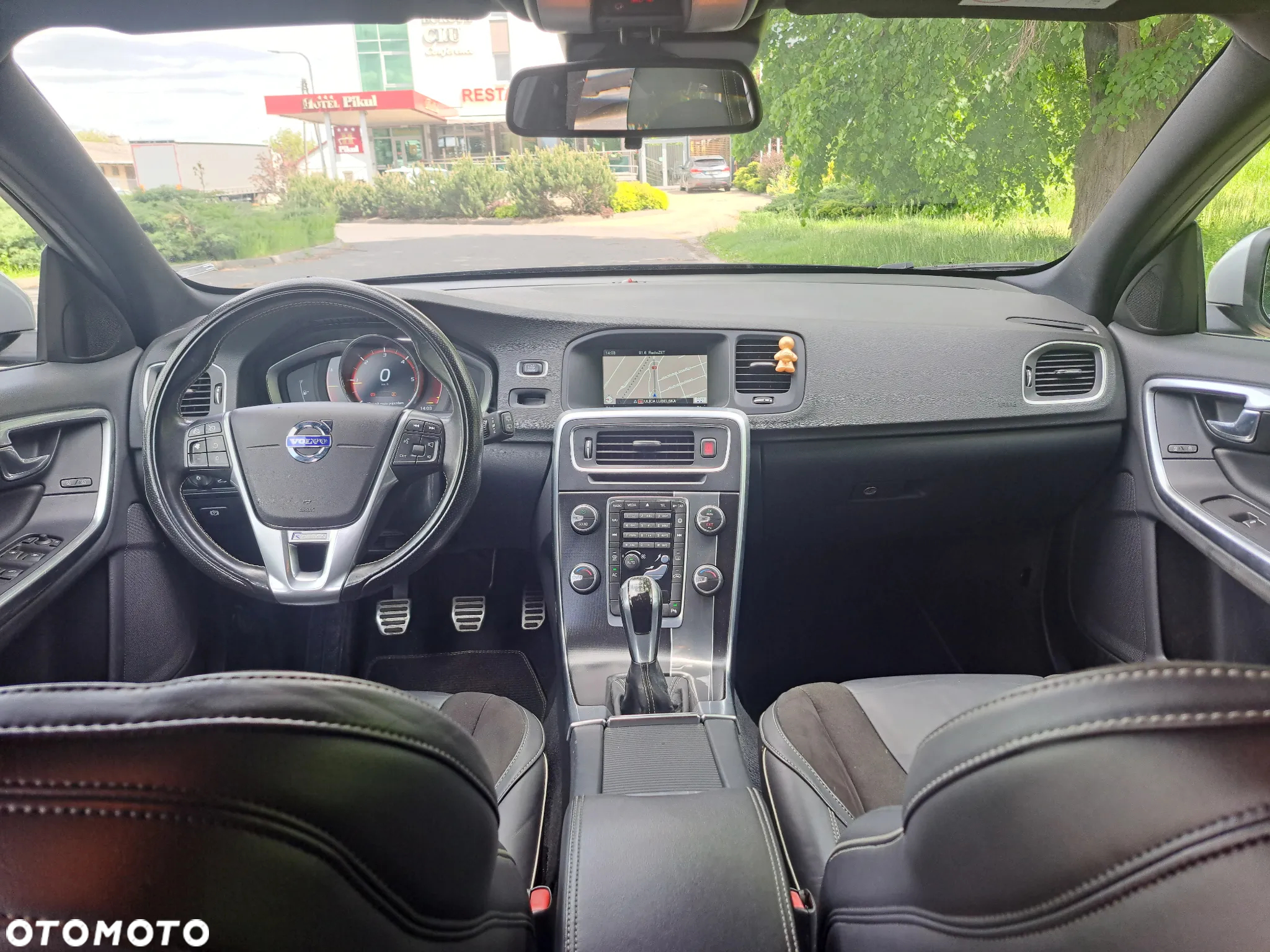 Volvo V60 D2 Drive-E R-Design Kinetic - 17