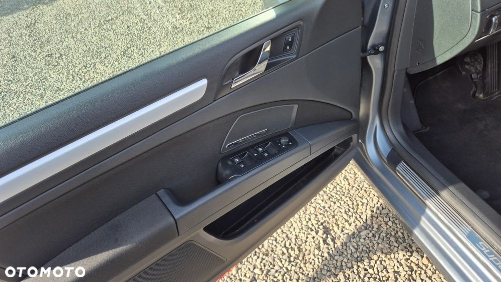 Skoda Superb 2.0 TDI DSG Exclusive - 11