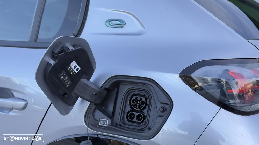 Peugeot e-208 Active Pack - 11