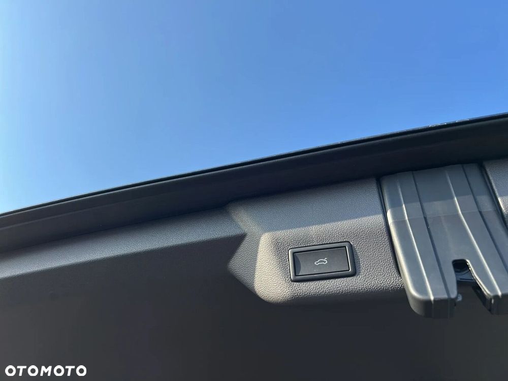 Volkswagen California - 28