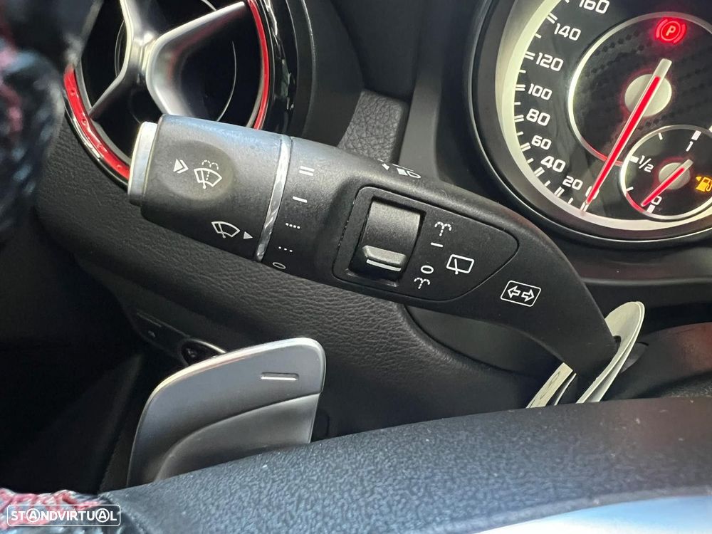 Mercedes-Benz GLA 45 AMG 4-Matic - 39