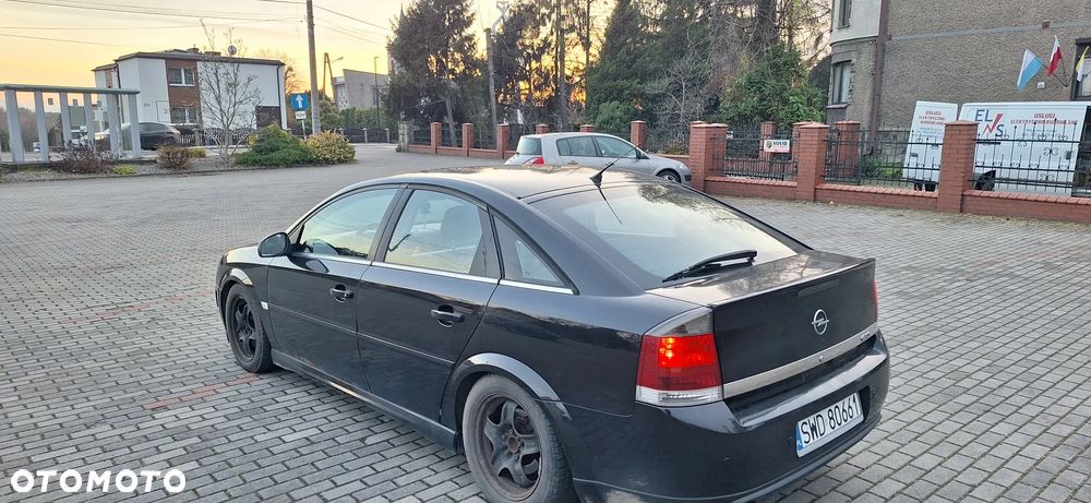 Opel Vectra 1.8 - 4