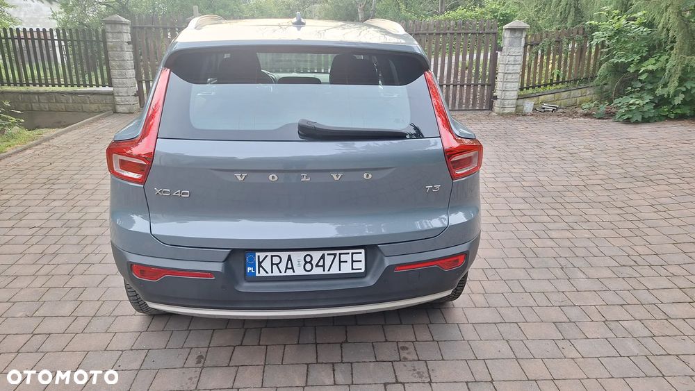Volvo XC 40 T3 Momentum - 5