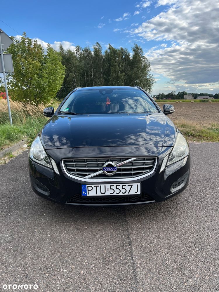 Volvo V60 DRIVe Momentum - 9