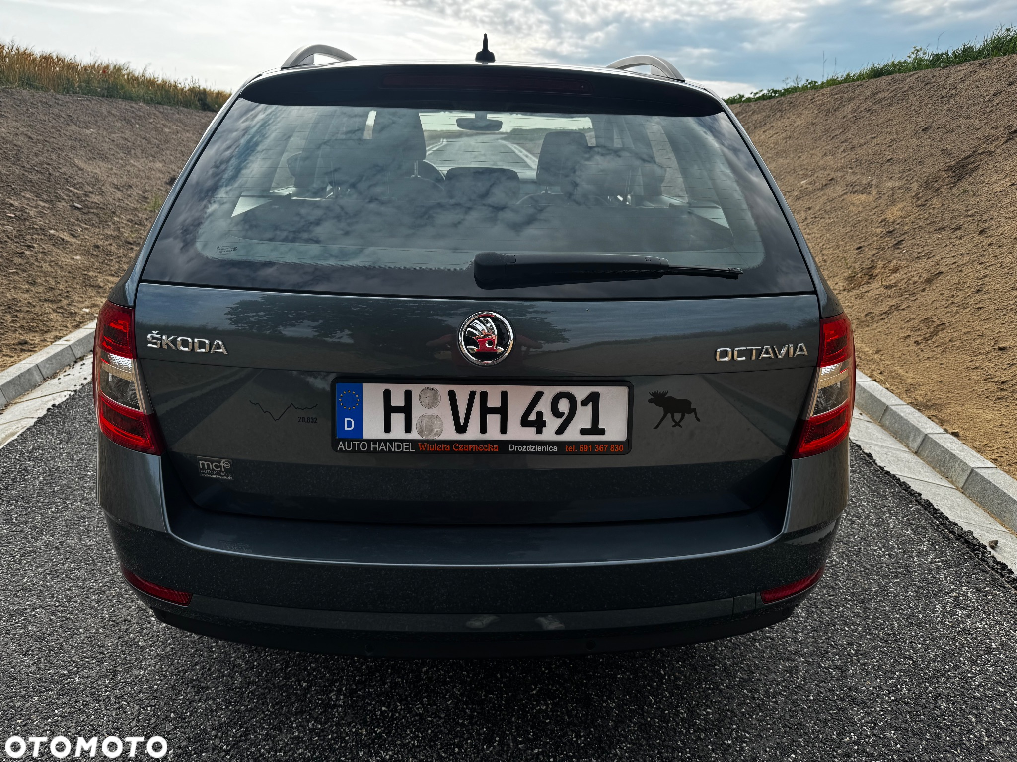 Skoda Octavia Combi 2.0 TDI Style - 9