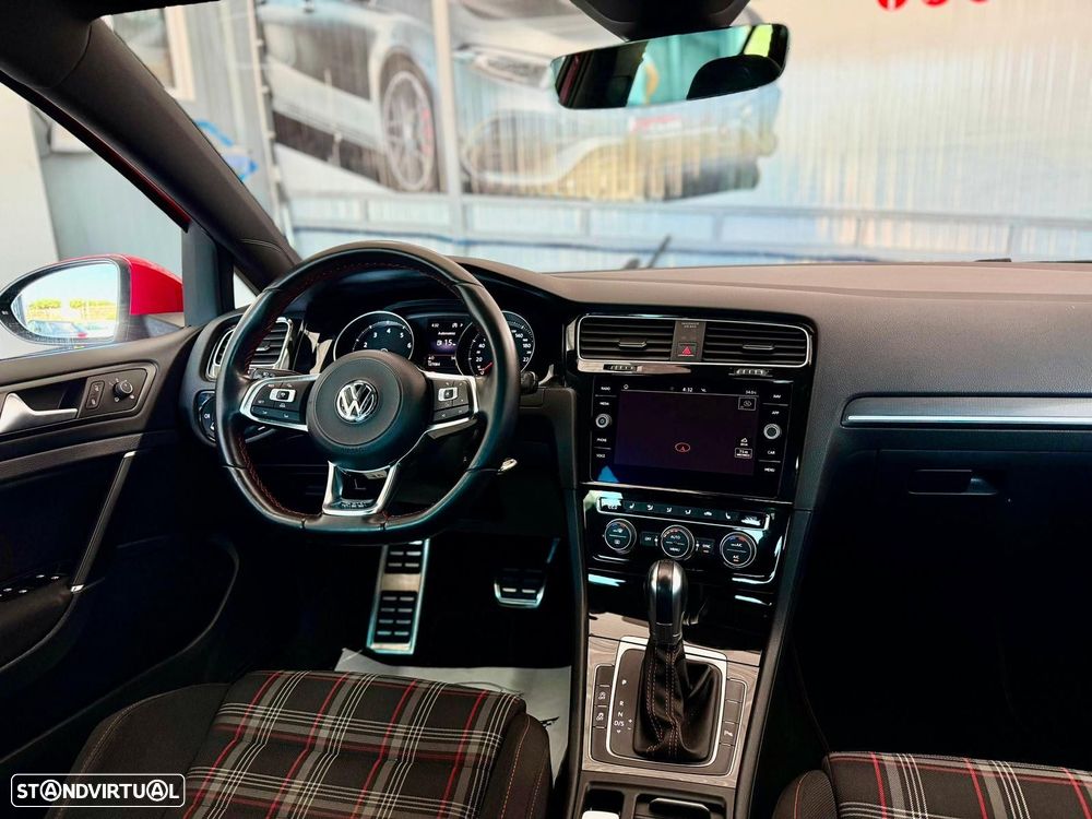 VW Golf 2.0 TSi GTi DSG Performance - 16