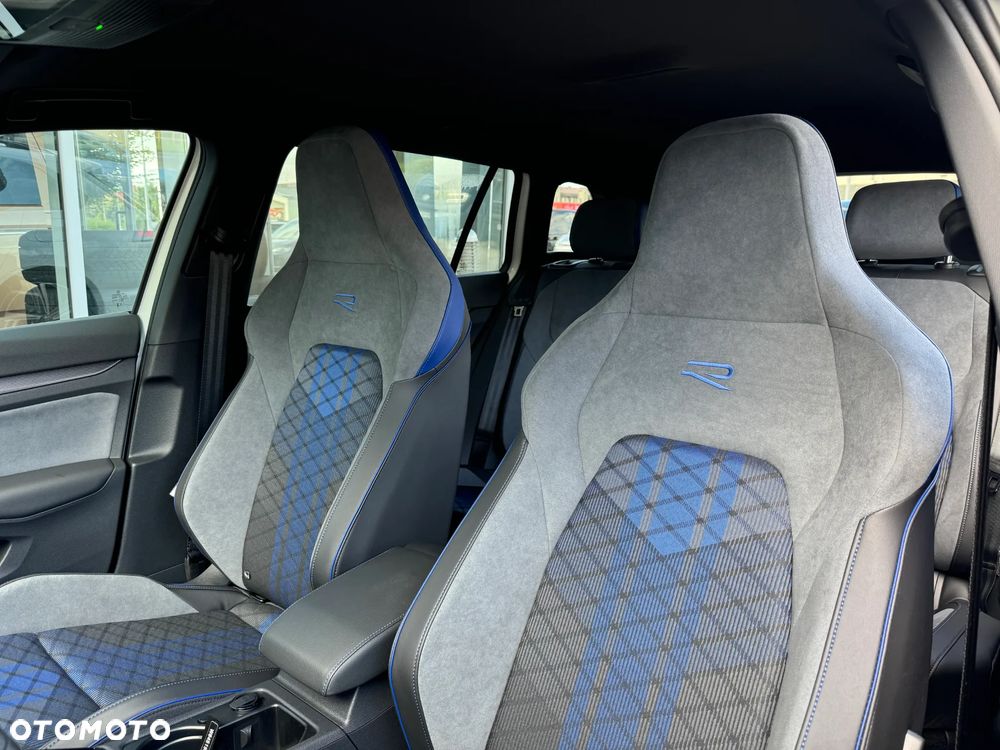 Volkswagen Golf Variant 1.5 eTSI mHEV R-Line Plus DSG - 15