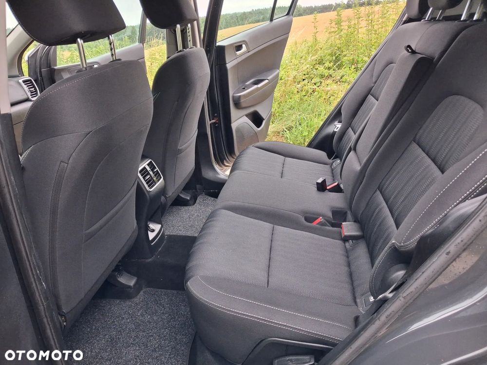 Kia Sportage 1.6 GDI 2WD Attract - 17