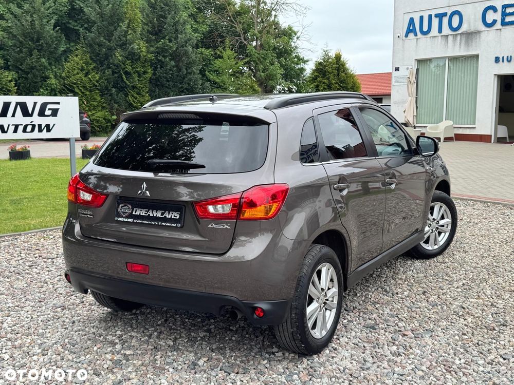Mitsubishi ASX - 12