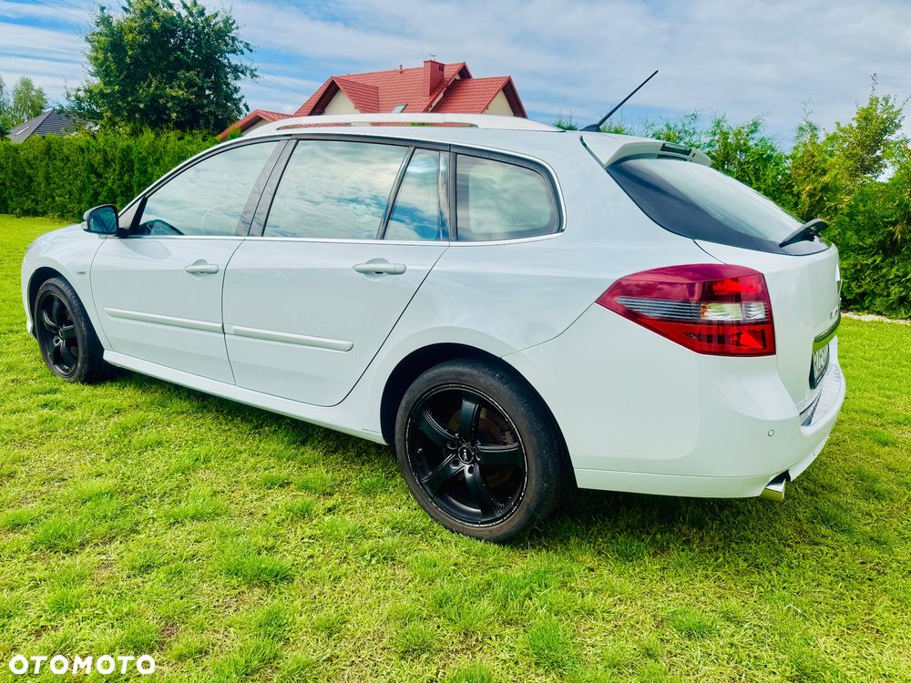 Renault Laguna 2.0 dCi Bose Edition - 3