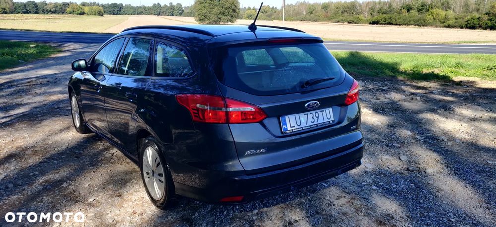 Ford Focus - 8