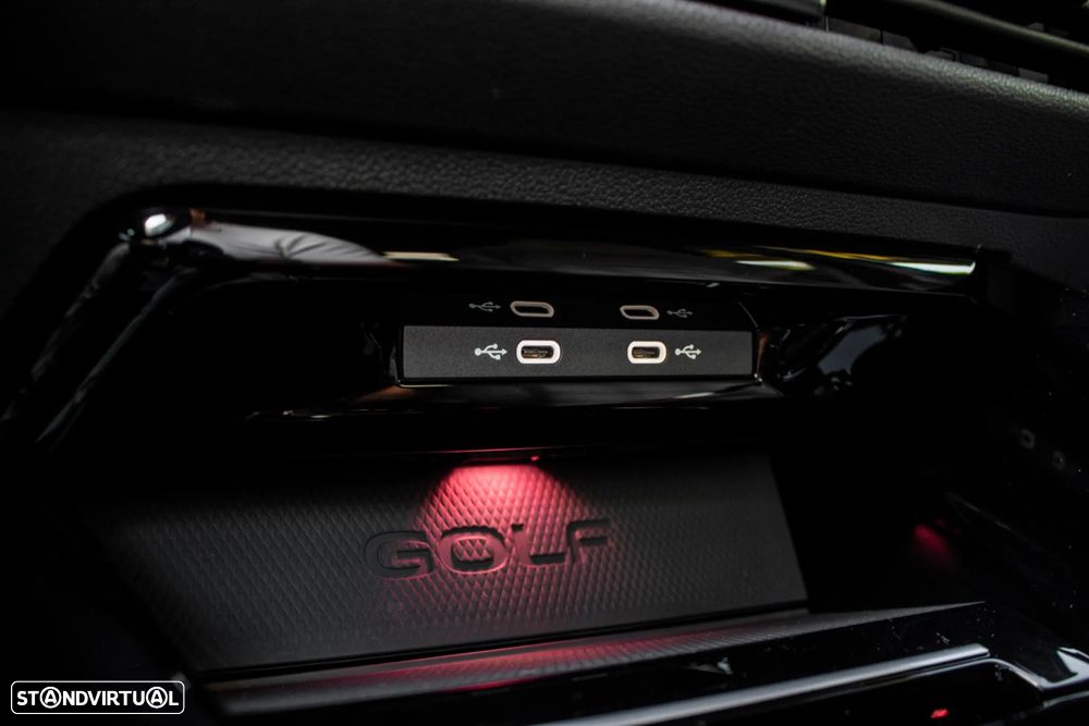 VW Golf 2.0 TSI OPF DSG GTI - 22