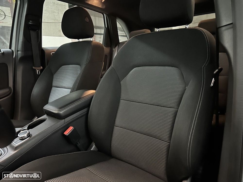 Mercedes-Benz B 180 CDI Urban - 42