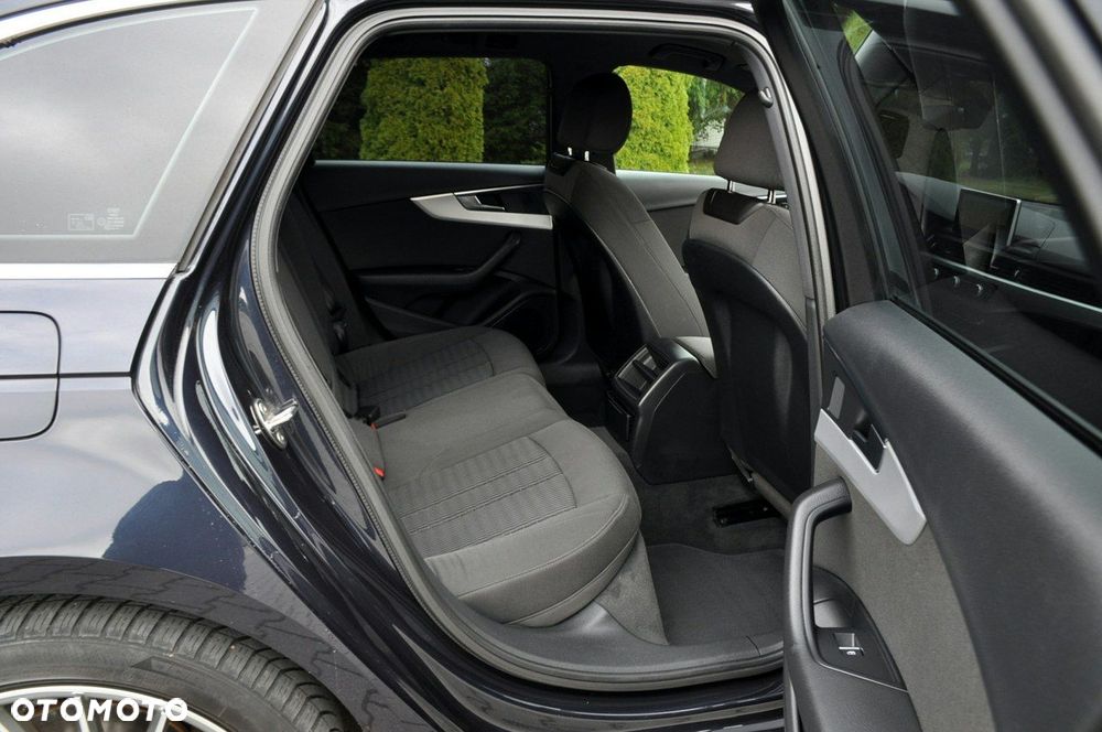 Audi A4 Avant - 19