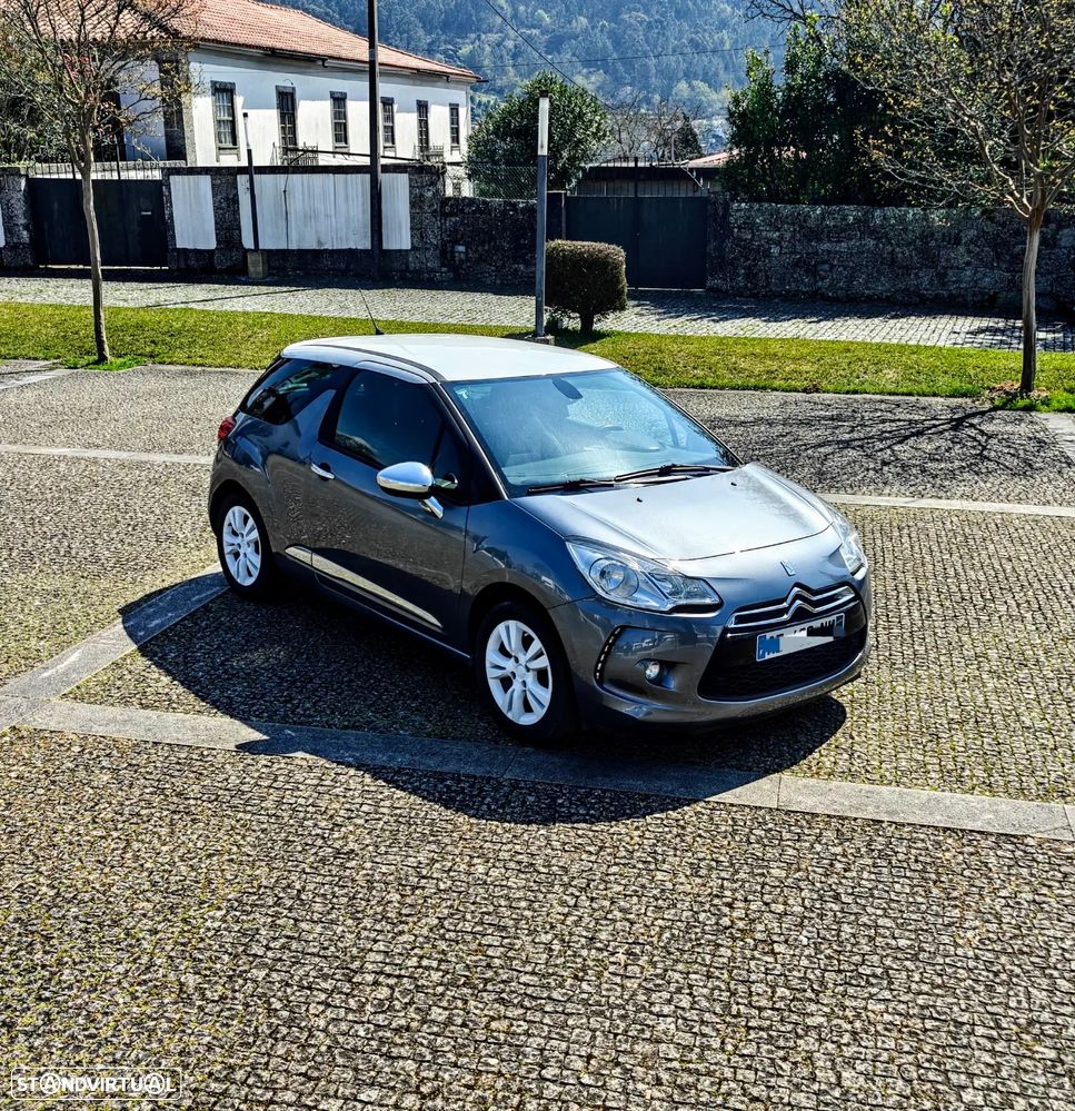 Citroën DS3 1.6 HDi Airdream Sport Chic - 2