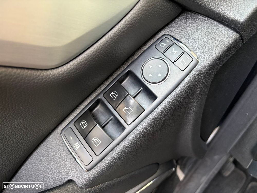 Mercedes-Benz C 200 CDI Avantgarde BlueEfficiency - 12