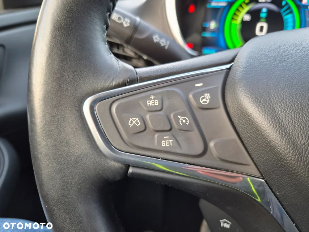 Chevrolet Volt - 21