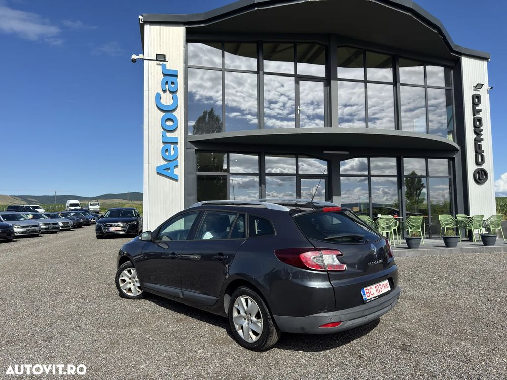 Renault Megane 1.5 dCi EDC Olympic - 12