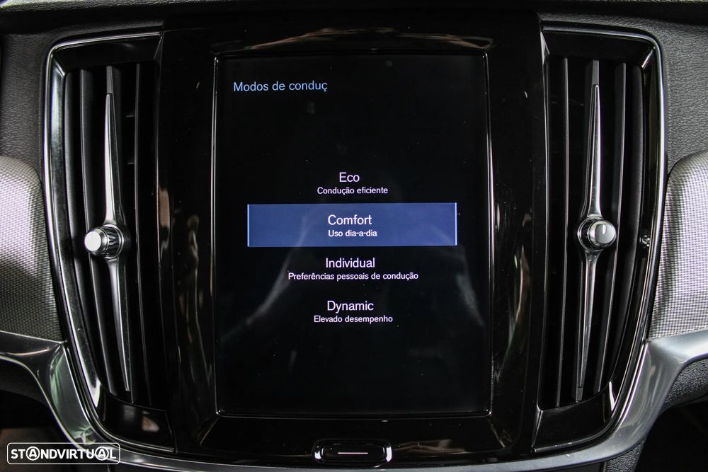 Volvo V90 2.0 D4 R-Design Geartronic - 39
